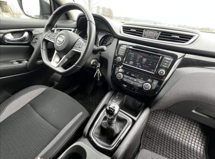 Nissan - Qashqai