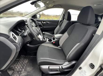 Nissan - Qashqai
