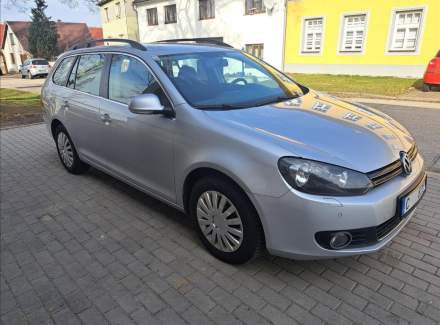 Volkswagen - Golf