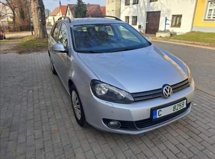 Volkswagen - Golf