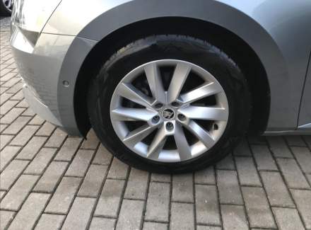 Škoda - Superb