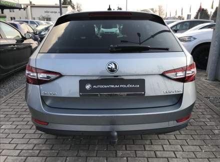 Škoda - Superb