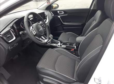 Kia - XCeed