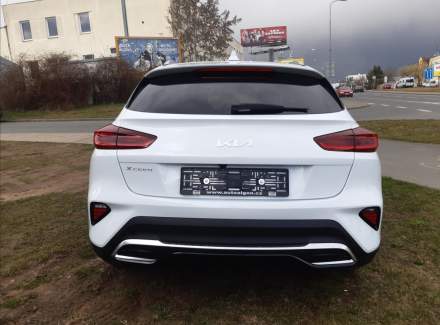 Kia - XCeed