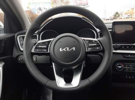 Kia - XCeed