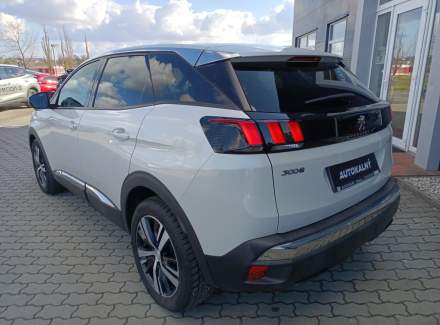Peugeot - 3008