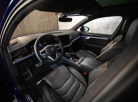 Volkswagen - Touareg