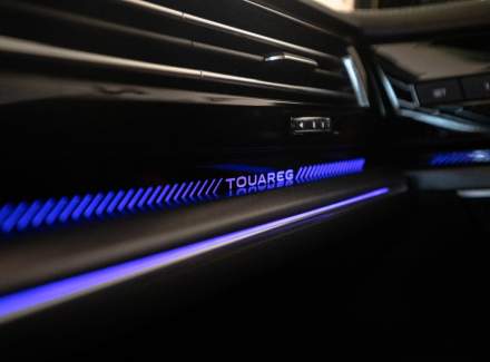 Volkswagen - Touareg