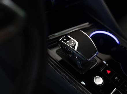 Volkswagen - Touareg