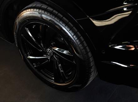 Volkswagen - Touareg