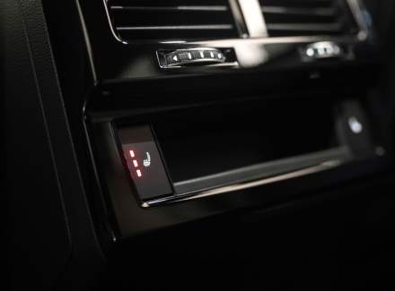 Volkswagen - Touareg