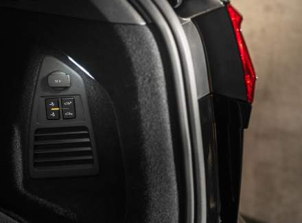 Volkswagen - Touareg