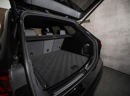 Volkswagen - Touareg