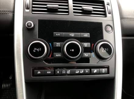 Land Rover - Discovery Sport