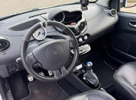 Renault - Twingo