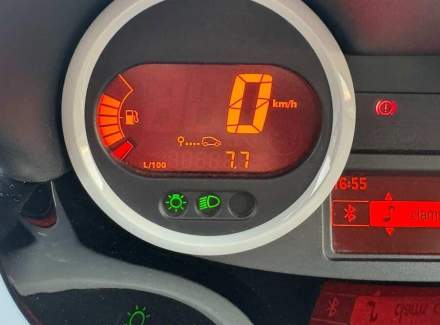 Renault - Twingo