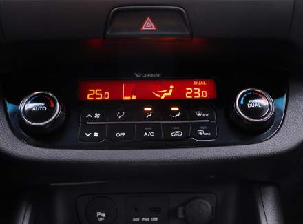 Kia - Sportage