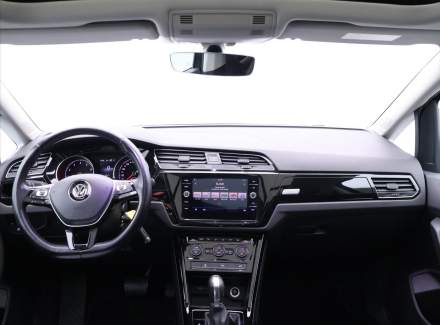 Volkswagen - Touran