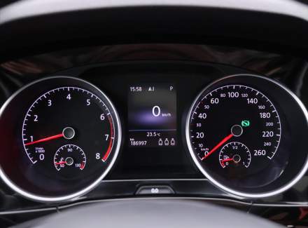 Volkswagen - Touran