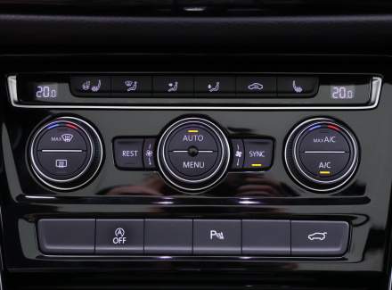 Volkswagen - Touran