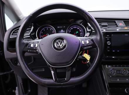 Volkswagen - Touran
