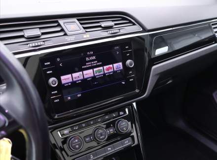 Volkswagen - Touran