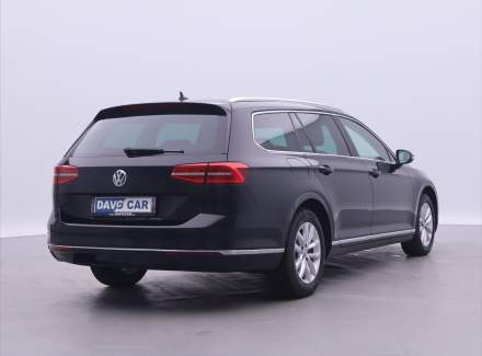 Volkswagen - Passat