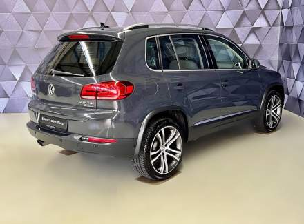 Volkswagen - Tiguan