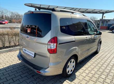 Ford - Tourneo Courier