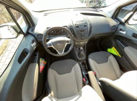 Ford - Tourneo Courier