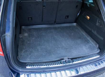 Volkswagen - Touareg