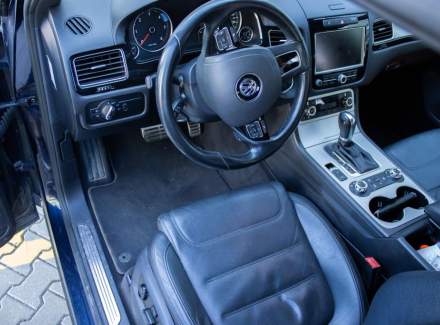 Volkswagen - Touareg