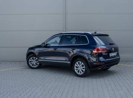 Volkswagen - Touareg