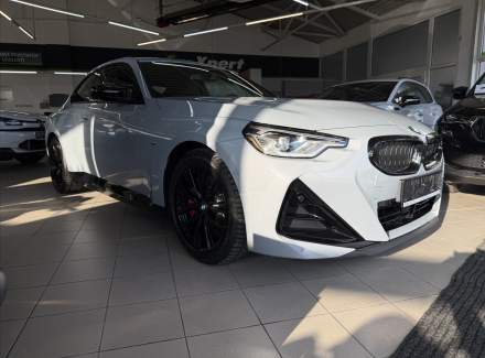 BMW - M2