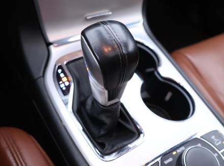 Jeep - Grand Cherokee