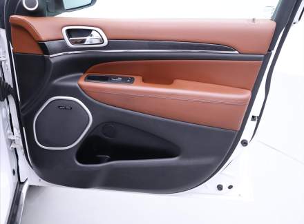 Jeep - Grand Cherokee