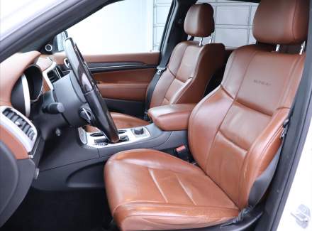 Jeep - Grand Cherokee