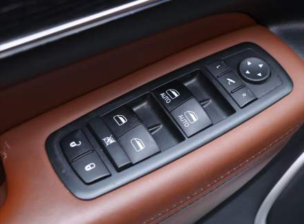 Jeep - Grand Cherokee