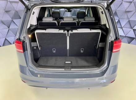 Volkswagen - Touran