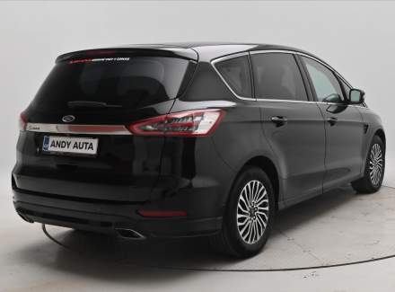 Ford - S-MAX