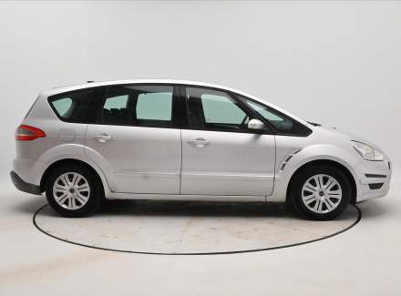Ford - S-MAX