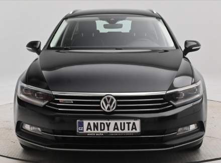 Volkswagen - Passat