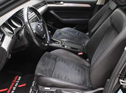 Volkswagen - Passat