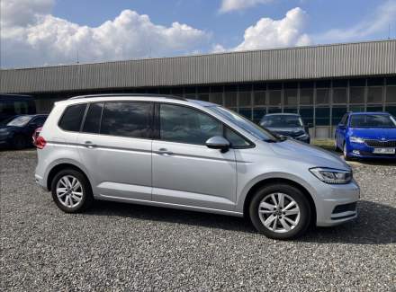 Volkswagen - Touran