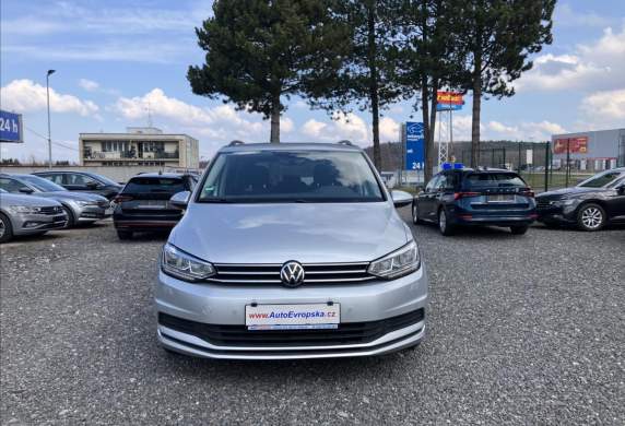 Volkswagen - Touran