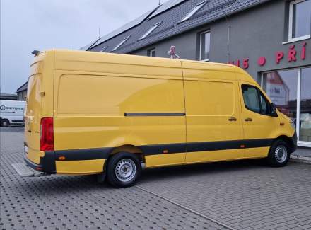 Mercedes-Benz - Sprinter