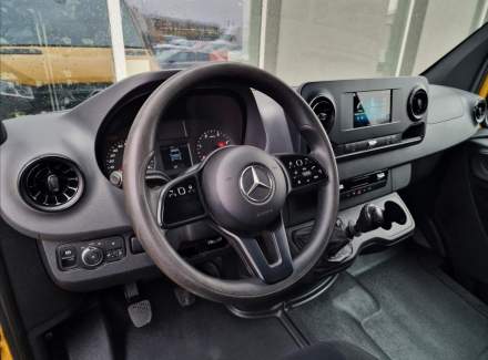 Mercedes-Benz - Sprinter