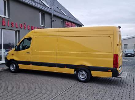 Mercedes-Benz - Sprinter