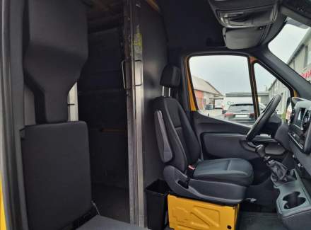 Mercedes-Benz - Sprinter