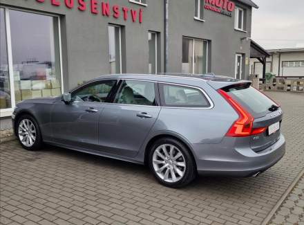 Volvo - V90